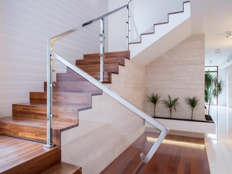 Durable and sleek stainless steel handrails installed by Mornington Peninsula Balustrading in Melbourne