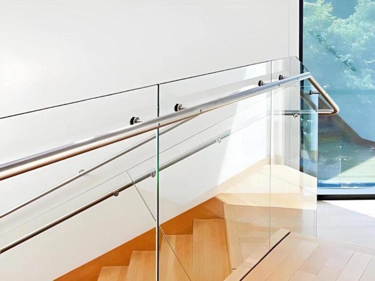 Modern wire balustrades creating an open and airy feel, installed by Mornington Peninsula Balustrading in Mornington